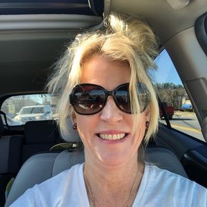 Meet your Posher, Kathy